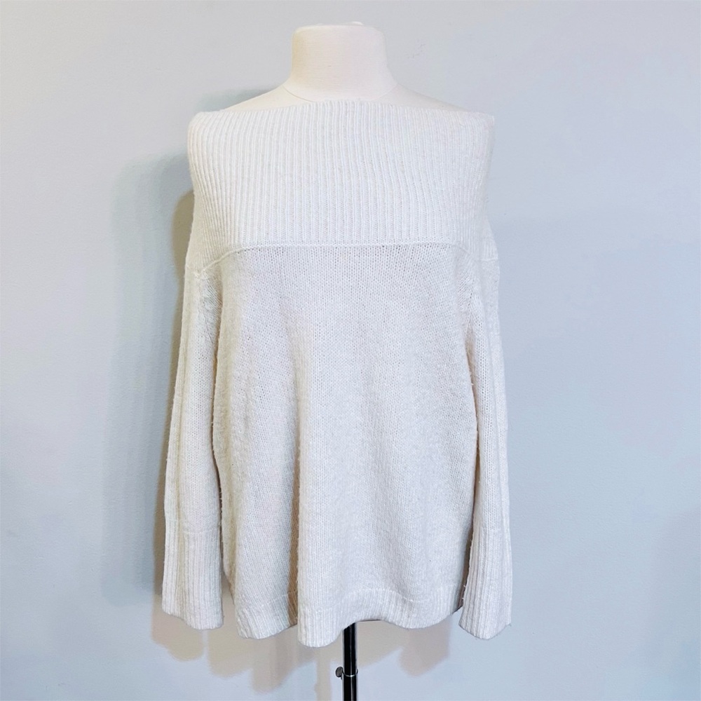 ZARA White Off-the-Shoulder Ribbed Knit Sweater - Size L